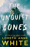 The Unquiet Bones (българско издание) - Лорет Ан Уайт - книга